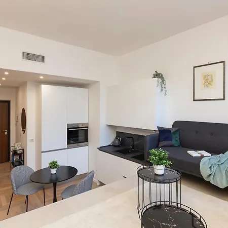 I Host - Val Strona Apartamento